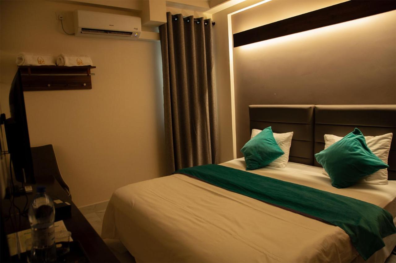 Dhimyaath Stay Malé Exterior foto
